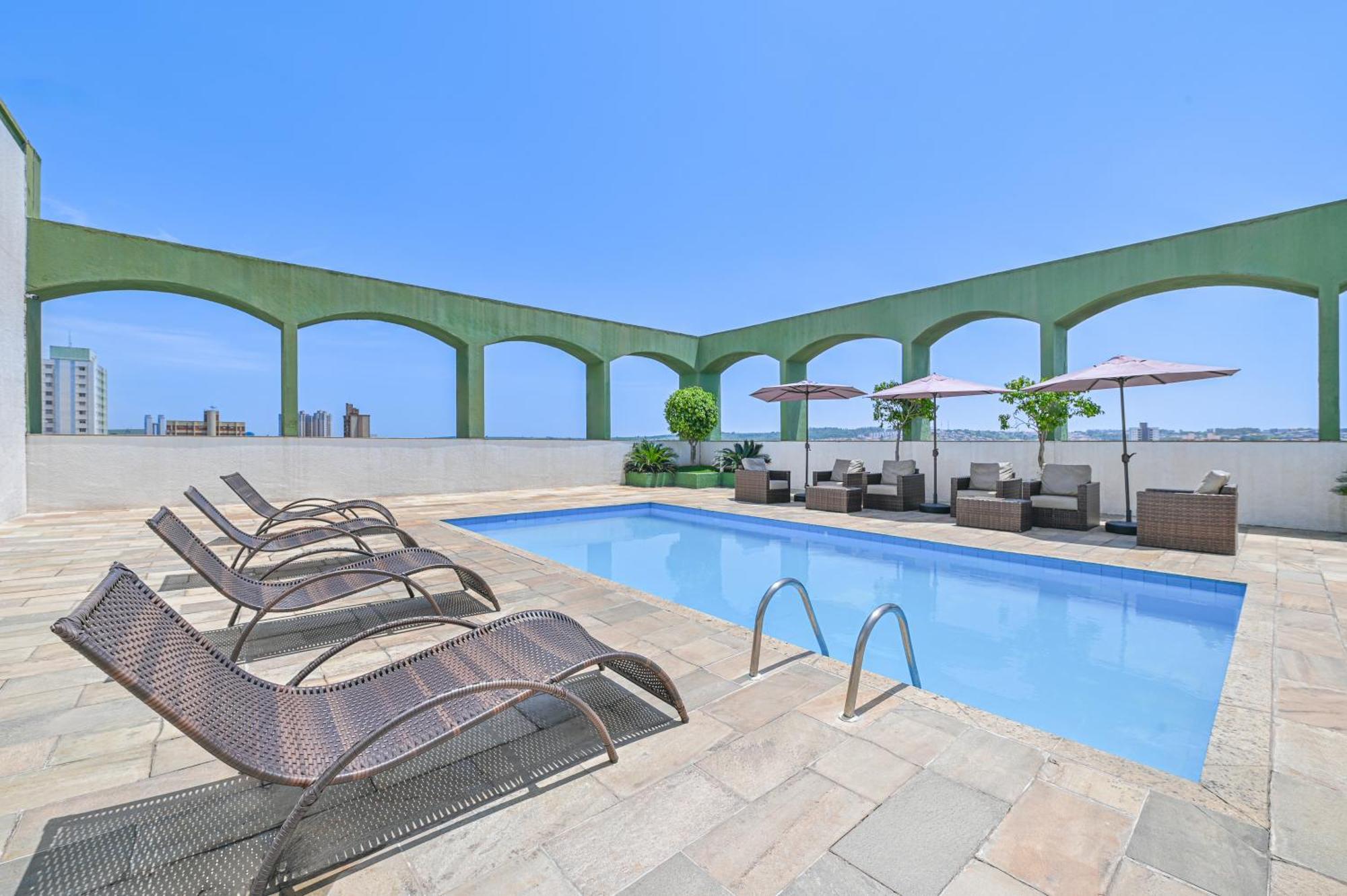 Hotel Nacional Inn Limeira Kültér fotó