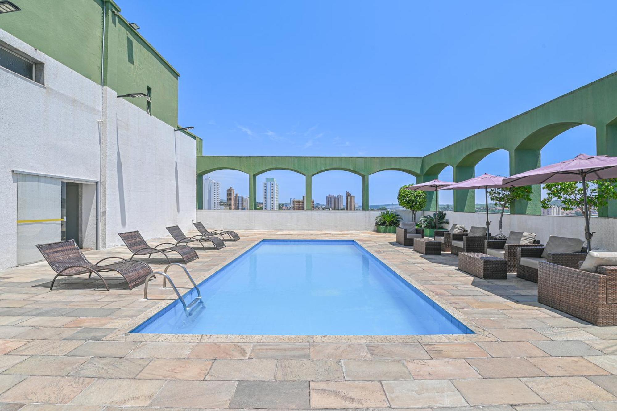 Hotel Nacional Inn Limeira Kültér fotó