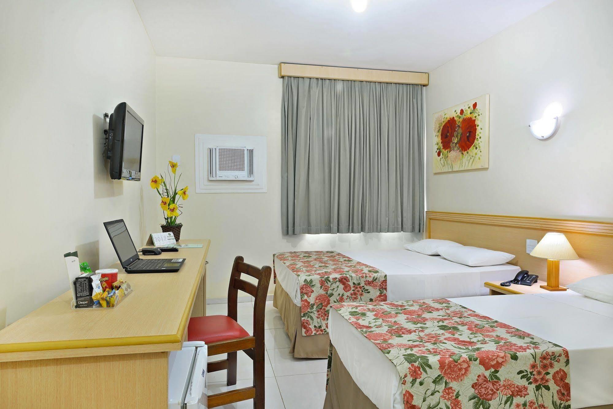 Hotel Nacional Inn Limeira Kültér fotó